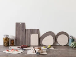 LIND DNA Cut & Serve Square Leikkuulauta, L 11 LIND DNA Cut & Serve Square Leikkuulauta, L -Keittiötarvike Kauppa 35267 02 8 EnvironmentImage 0cfc45c749