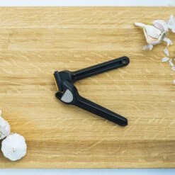 Fiskars Functional Form -valkosipulipuristin 24 Cm 12 Fiskars Functional Form -valkosipulipuristin 24 Cm -Keittiötarvike Kauppa 35789 01 08 b65eafff74