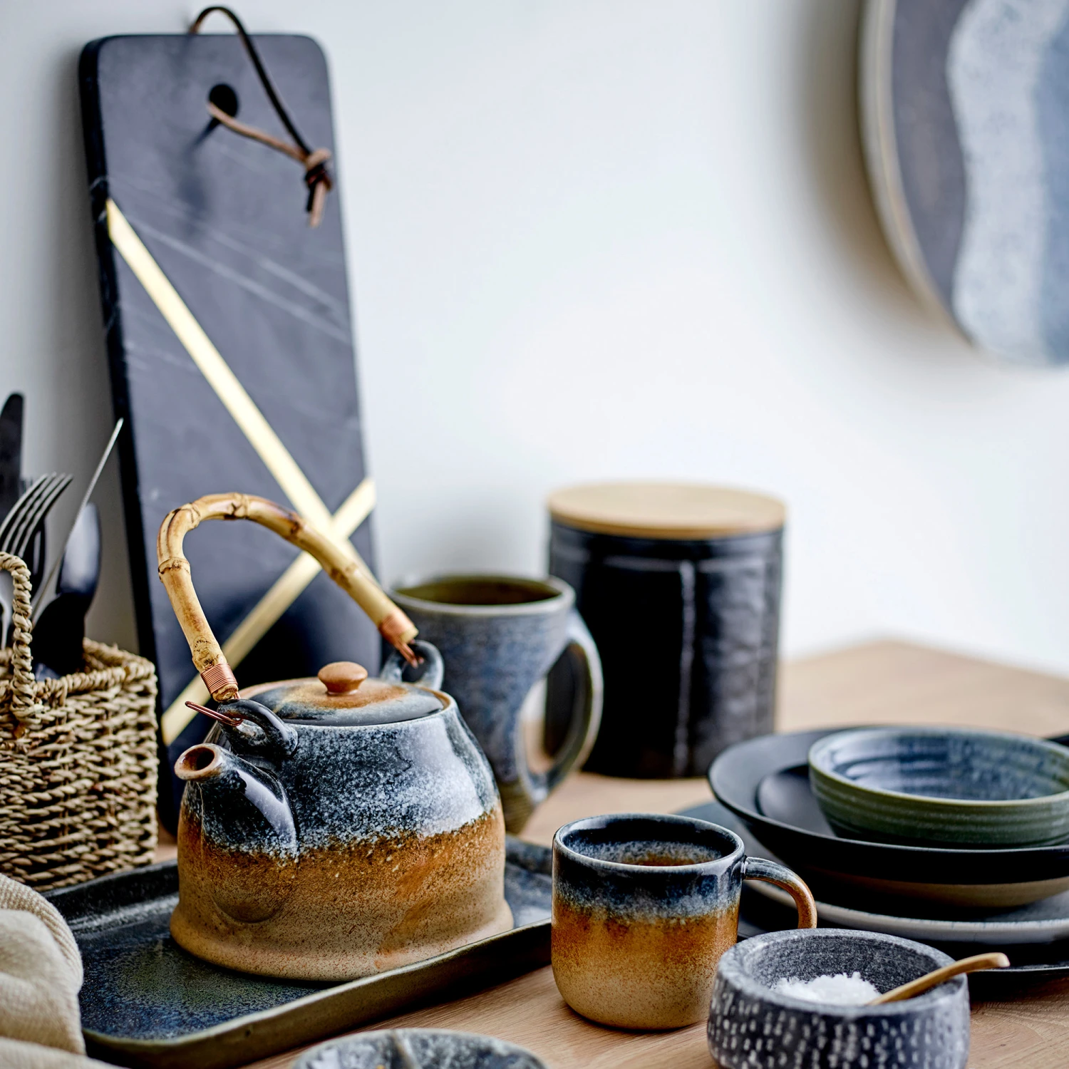 Bloomingville Elsi Leikkuulauta Marmori 15,5x40,5 Cm 4 Bloomingville Elsi Leikkuulauta Marmori 15,5x40,5 Cm - Image 2