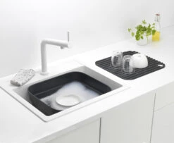 Brabantia Sinkside Tiskiamme Kuivaustarjottimella 34x37 Cm -Keittiötarvike Kauppa 505716 01 5 EnvironmentImage e90a0b6fc7