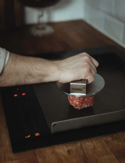 Dorre Smera Hampurilaispuristin Ø 13 Cm 7 Dorre Smera Hampurilaispuristin Ø 13 Cm -Keittiötarvike Kauppa 513543 01 3 EnvironmentImage 8fc98c8a9e