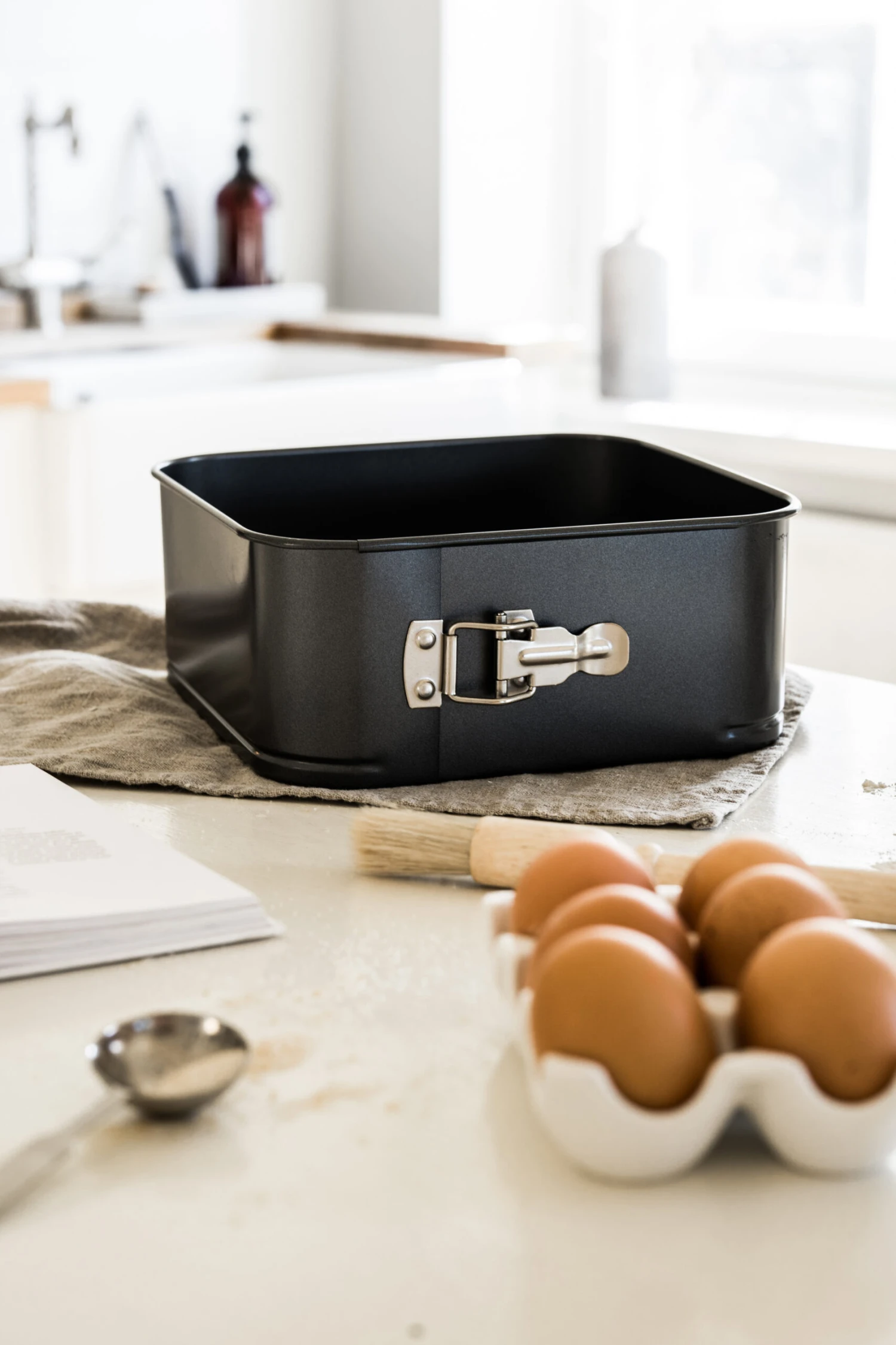 Heirol Neliönmuotoinen Irtopohjavuoka Extrakorkea 5 Heirol Neliönmuotoinen Irtopohjavuoka Extrakorkea - Image 3