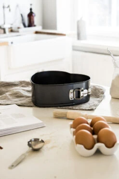 Heirol Irtopohjavuoka Sydän -Keittiötarvike Kauppa 515919 01 4 EnvironmentImage f06cf51aea