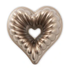 Nordic Ware Elegant Heart Bundt -leivontavuoka