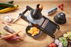 Gravity Viipalointi Lisäosa De Buyer Mandoliini -Keittiötarvike Kauppa 566809 01 6 EnvironmentImage fbdc0569c7