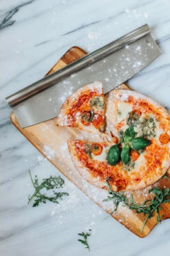 Dorre Perry Pizzaleikkuri 35 Cm 5 Dorre Perry Pizzaleikkuri 35 Cm -Keittiötarvike Kauppa 571076 01 4 EnvironmentImage c1f975aa12