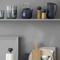 Kähler Hammershøi Maustemylly Pieni 7 Kähler Hammershøi Maustemylly Pieni -Keittiötarvike Kauppa p 28149 04 04 ca680a7662